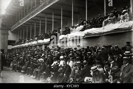 Partido de remonte en el frontón jai-alai (1 de 3) - Fondo Car-Kutxa Fototeka Banque D'Images