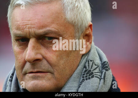 Koeln, Allemagne. 14Th Jan, 2018. Cologne, Allemagne, le 14 janvier 2018, Bundesliga, journée 18, 1. FC Koeln vs Borussia Moenchengladbach : Armin Veh, directeur sportif. Credit : Juergen Schwarz/Alamy Live News Banque D'Images