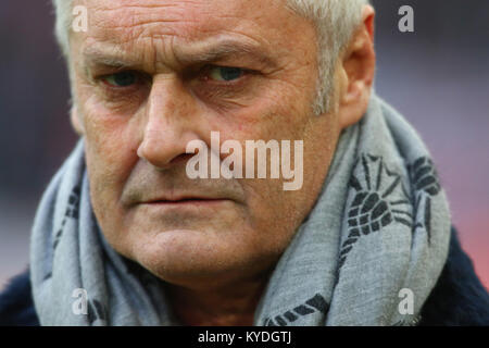 Koeln, Allemagne. 14Th Jan, 2018. Cologne, Allemagne, le 14 janvier 2018, Bundesliga, journée 18, 1. FC Koeln vs Borussia Moenchengladbach : Armin Veh, directeur sportif. Credit : Juergen Schwarz/Alamy Live News Banque D'Images