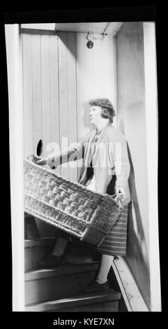 Cette image de Tromsø, en Norvège, prise en 2012, met en valeur le paysage naturel et le paysage nordique, mettant en valeur les caractéristiques uniques de Tromsø et de ses environs. Banque D'Images