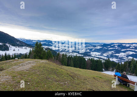 Oberstaufen : la vallée 83700 Rottach, vue de Roth Martha und Konrad en Suisse, Schwaben, Allgäu, souabe, Bayern, Bavière, Allemagne Banque D'Images