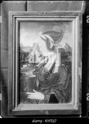 Brahekyrkan, ou église de Brahe, est une église de style Renaissance située sur l'île de Visingsö dans le lac Vättern, en Suède. Construit en 1636 sur le site de l'église médiévale de Ströja, il a été construit par le comte Magnus Brahe. L'église est connue pour son intérieur orné et sert à la fois de lieu de culte et de musée. Banque D'Images