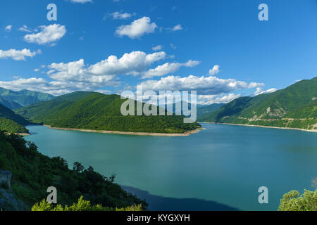 Dans les montagnes du réservoir. Banque D'Images