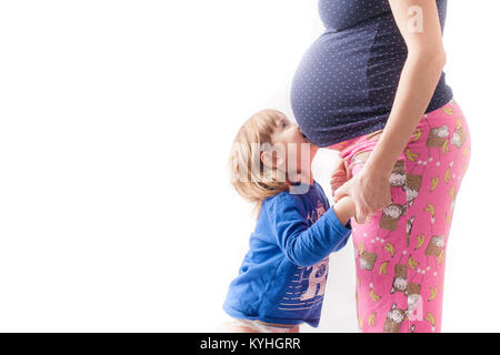 Mère enceinte avec sa fille (enfant) Banque D'Images