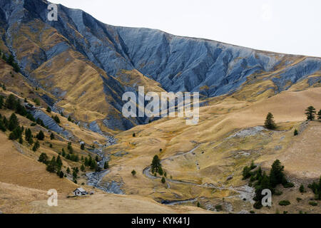 Ravin de la Pelounire à côté de la route la plus élevée en Europe au nord du col de la Bonette, Departement Alpes-de-Haute-Provence, France en Septembre Banque D'Images