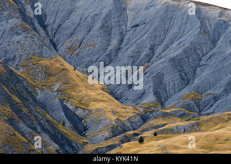 Ravin de la Pelounire à côté de la route la plus élevée en Europe au nord du col de la Bonette, Departement Alpes-de-Haute-Provence, France en Septembre Banque D'Images