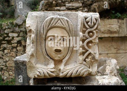 Masque au théâtre Pierre Myra, Turquie Banque D'Images