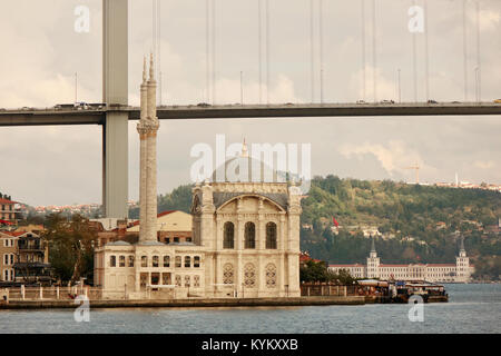 Pont du Bosphore Turquie Istanbul Banque D'Images