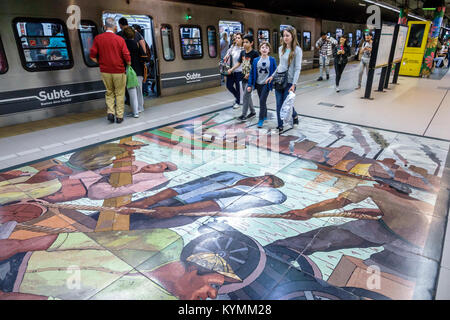 Buenos Aires Argentina,Palermo,Buenos Aires Underground,Subte,Mass Transit,Plaza Italia station,plate-forme,art,carreaux de céramique,Quinquela Martin,hispanique,A Banque D'Images