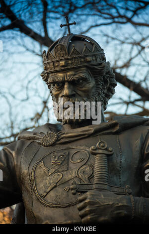 SOFIA, BULGARIE - 22 NOVEMBRE 2017 : Statue de Samuel le Tsar, l'empereur du premier Empire bulgare de 997 à 1014 Banque D'Images