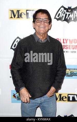 Los Angeles, CA, USA. 10 janvier, 2018. Anson Williams aux arrivées pour Batman '66 Ouverture de l'exposition rétrospective, le Musée d'Hollywood, Los Angeles, CA, 10 janvier 2018. Credit : Priscilla Grant/Everett Collection/Alamy Live News Banque D'Images