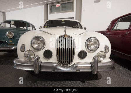 Salamanque, Espagne - 29 décembre 2017 : Jaguar Mk2 en musée de l'automotion de histrory , à Salamanque, Espagne. Banque D'Images