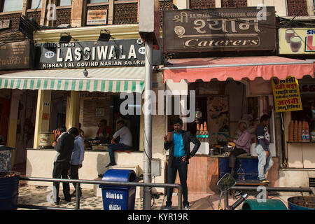 Le fameux Lassiwala lassi boutique, Jaipur, Inde Banque D'Images