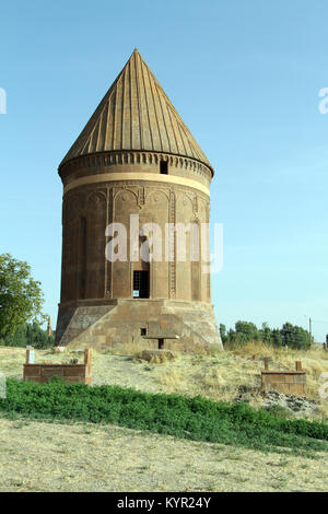 Vieille brique turbe et du cimetière d'Ahlat, Turquie Banque D'Images