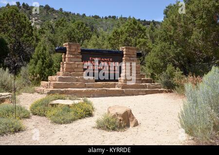 Entrée au parc national de Mesa Verde au Colorado Banque D'Images