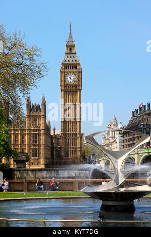 Le Parlement Maisons & Big Ben à Londres Banque D'Images