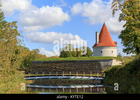 Une vue d'été du château de Kuressaare, Estonie, l'île de Saaremaa Banque D'Images