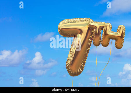 Nombre d'or 7 ballon anniversaire d'aluminium contre le bleu de ciel d'été. Parti d'or célébration. Le Rendu 3D Banque D'Images