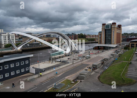 La gloire de Millennium Bridge, Gateshead Banque D'Images