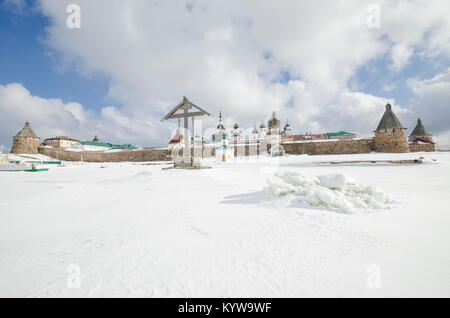 L'hiver à Solovki. Vue sur le Monastère de Solovetsky et la forteresse de pierre. La Russie, Moscow Banque D'Images