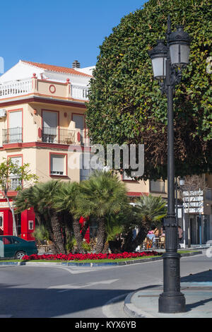 Vue sur la rue de San Pedro Alcántara, Espagne Banque D'Images