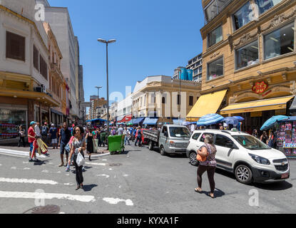 25 de Marco Street, célèbre rue dans le centre-ville de Sao Paulo - São Paulo, Brésil Banque D'Images