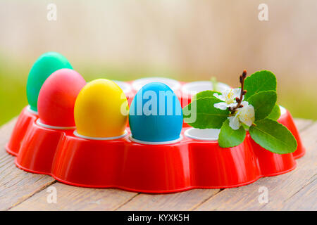 Fête des oeufs de Pâques colorés Banque D'Images