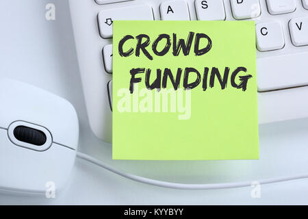 Crowdfunding crowdfunding recueille des fonds d'investissement en ligne internet business concept mouse 24 clavier de l'ordinateur Banque D'Images
