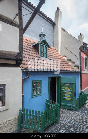 Boutique de souvenirs à Golden Lane, Prague, République Tchèque Banque D'Images