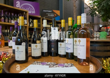 Vin sud-africain à l'échelle du bassin hydrographique, V&A Waterfront, Cape Town, Afrique du Sud Banque D'Images