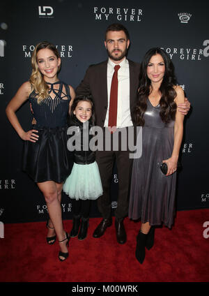 West Hollywood, CA, USA. 16 janvier, 2018. 16 janvier 2018 - West Hollywood, Californie - Jessica Rothe, Alex Roe, Abby Ryder Fortson, Bethany Ashton Wolf. ''Pour toujours ma fille'' Los Angeles Premiere tenue à l'hôtel London West Hollywood. Crédit photo : F. Sadou/AdMedia Crédit : F. Sadou/AdMedia/ZUMA/Alamy Fil Live News Banque D'Images