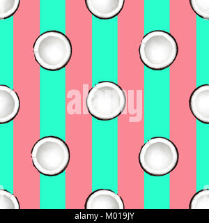 Mise à plat de coco motif transparent avec la moitié de la noix de coco dans Peel sur fond bleu-rose à rayures top view Banque D'Images