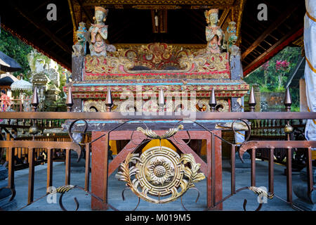 Un lieu de culte dans le Temple de Gunung Kawi Sebatu ('Pura'), Bali, Indonésie. Banque D'Images