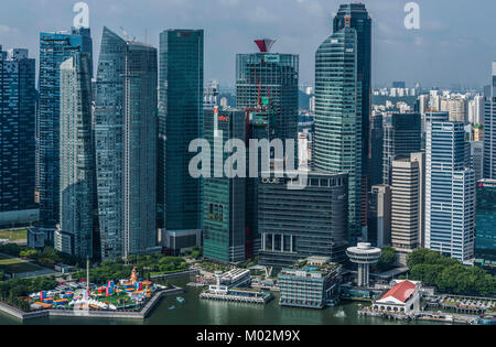 Architecture de Downton Core vu de Marina Bay Sands Hotel, Marina Bay, Singapour Banque D'Images
