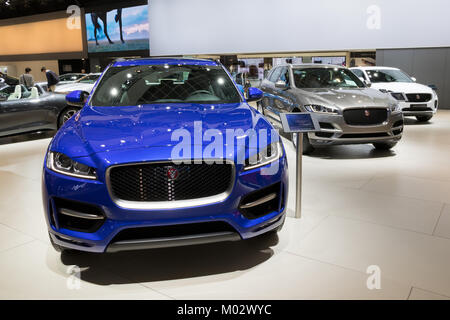 Bruxelles - 10/01/2018 : 2017 Jaguar F-Pace voiture SUV présenté à l'Automobile de Bruxelles. Banque D'Images