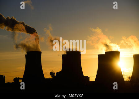 Charbon centrale électrique d'Eggborough powered au coucher du soleil france Banque D'Images