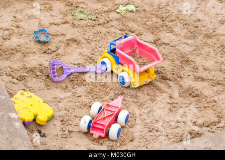 Bac à sable en bois Enfants Banque D'Images