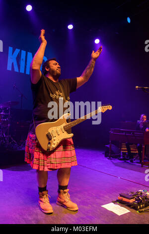 Le groupe de blues et rock King King a commencé leur mois de longue tournée à travers le Royaume-Uni, les Pays-Bas et l'Allemagne à l'O2 Shepherd's Bush Empire. Banque D'Images