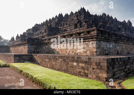 Borobudur le temple bouddhiste près de Yogyakarta, Java, Indonésie. Banque D'Images