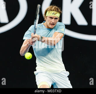 Melbourne, Australie. 18 janvier, 2018. Le joueur de tennis allemand Alexander Zverev lors de l'Open d'Australie 2018 à Melbourne Park. Crédit : Frank Molter/Alamy Live News Banque D'Images