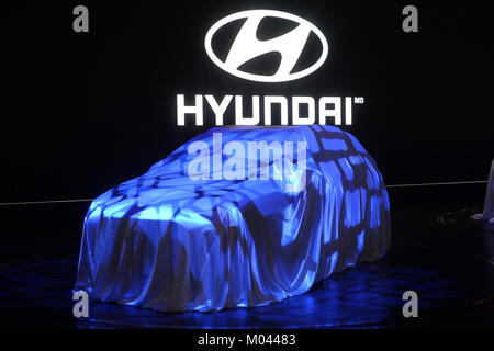 Montréal, Canada. 18 janvier, 2018. Hyundai automobile sous enveloppe à l'auto de Montréal.Credit:Mario Beauregrad/Alamy Live News Banque D'Images