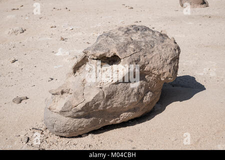 Rock à la tête comme un singe à Rock Garden (Rock Zoo de Duqm ou Duqm Stone Park), une célèbre attraction touristique de 3 km ² de formations rocheuses OMAN Banque D'Images