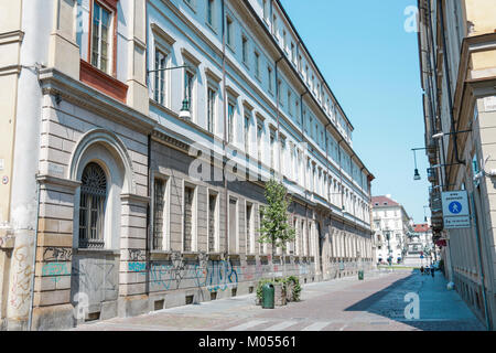 Turin, Italie : Palazzo Campana, de l'université de mathématiques et des sciences, et des palais historique dans le centre-ville, intérieurs et extérieurs, en vue d'une journée ensoleillée Banque D'Images