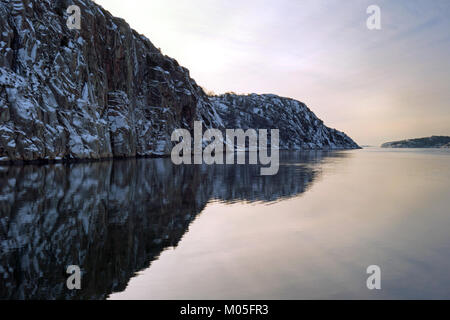 Brofjorden Loddebo de neige et de rochers, à 1 Banque D'Images