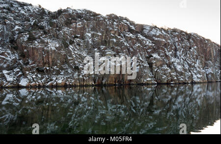 Brofjorden Loddebo de neige et de rochers, à 2 Banque D'Images