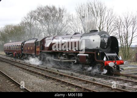 Locomotive à vapeur Pacific LMS n° 6233 la duchesse de Sutherland à Hellifield, 28 mars 2009 - Hellifield, Yorkshire, Royaume-Uni Banque D'Images