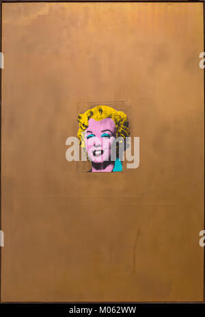 Gold Marilyn Monroe 1962 par Andy Warhol au Musée d'Art Moderne (MoMA ...
