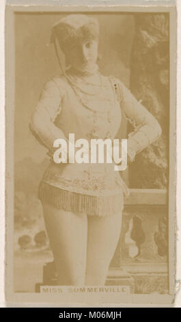 Ce portrait de Miss Annie Summerville de la série Actors illustre sa ressemblance pour la campagne de marketing Sweet Caporal cigarettes, reflétant des images promotionnelles du début du XXe siècle. Banque D'Images