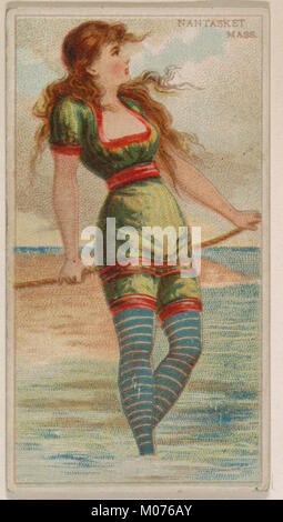 Cette carte postale « Surf Beauties » représente Nantasket, Massachusetts, avec des plages côtières, des paysages naturels et des paysages balnéaires américains. Banque D'Images