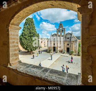 Moni Arkadi Monastère, Église orthodoxe grecque, Monument National de la crète dans la lutte pour l'indépendance, Moni Monastère d'Arkadi, Crète, Grèce, Europe, Banque D'Images